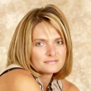 Meet your Posher, Shelly